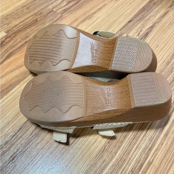 Dansko Sophie Sandal, sz 38 - Picture 5 of 6